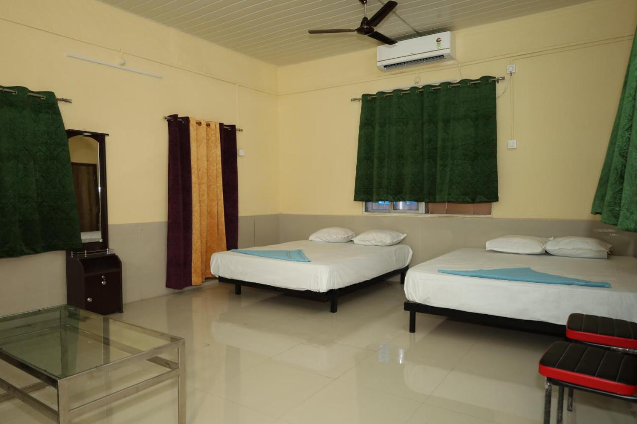 Hotel Rail Nest Kharagpur Zewnętrze zdjęcie